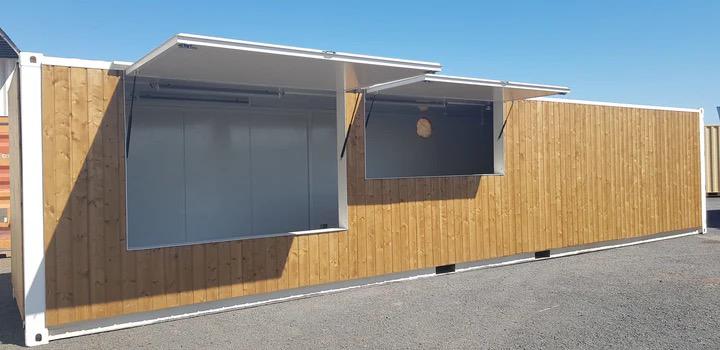 Bar Modulare 40 Piedi Privilege con Rivestimento in Legno