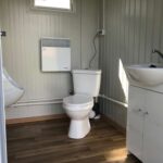 Cabina Sanitaria Autonoma - WC, Doccia e Serbatoio Acque Reflue Integrato