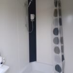 Cabina Sanitaria Doppia Compatta - WC e Doccia Separati (2,46x1,97m)