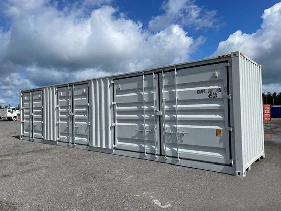 Contenitore High Cube 40 Piedi con 3 Porte Laterali - Spazio Versatile e Accesso Ottimizzato