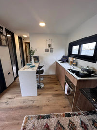 Modulo Abitativo "SURF BOX" 30m² - Design Moderno e Finiture di Prestigio