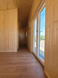 Rimorchio Mobile 20 Piedi x 8 - Casa Polivalente ed Ecologica